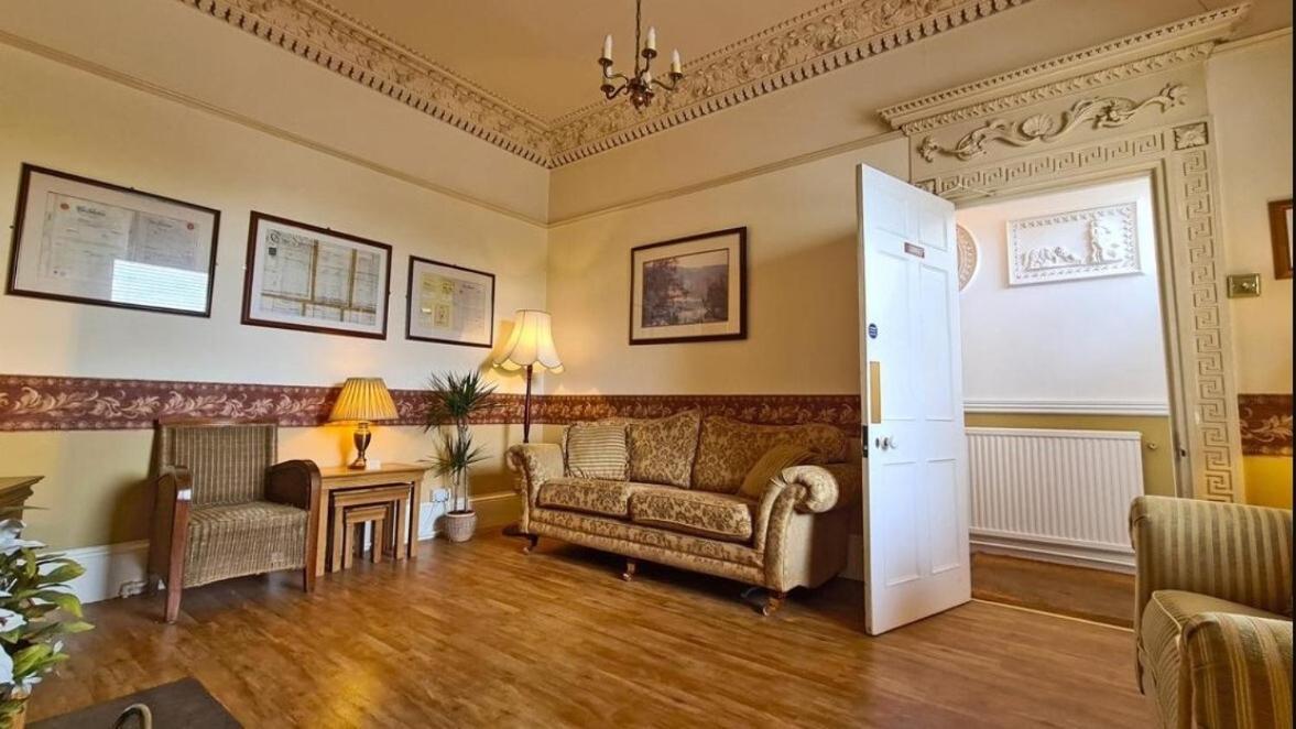 Watermead House Hotel Chard Buitenkant foto